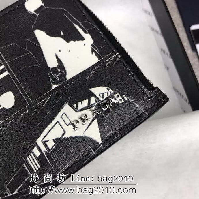 PRADA普拉達 官網同步 2018最新漫畫印象系列 男士卡片夾 2MC021 DD1441